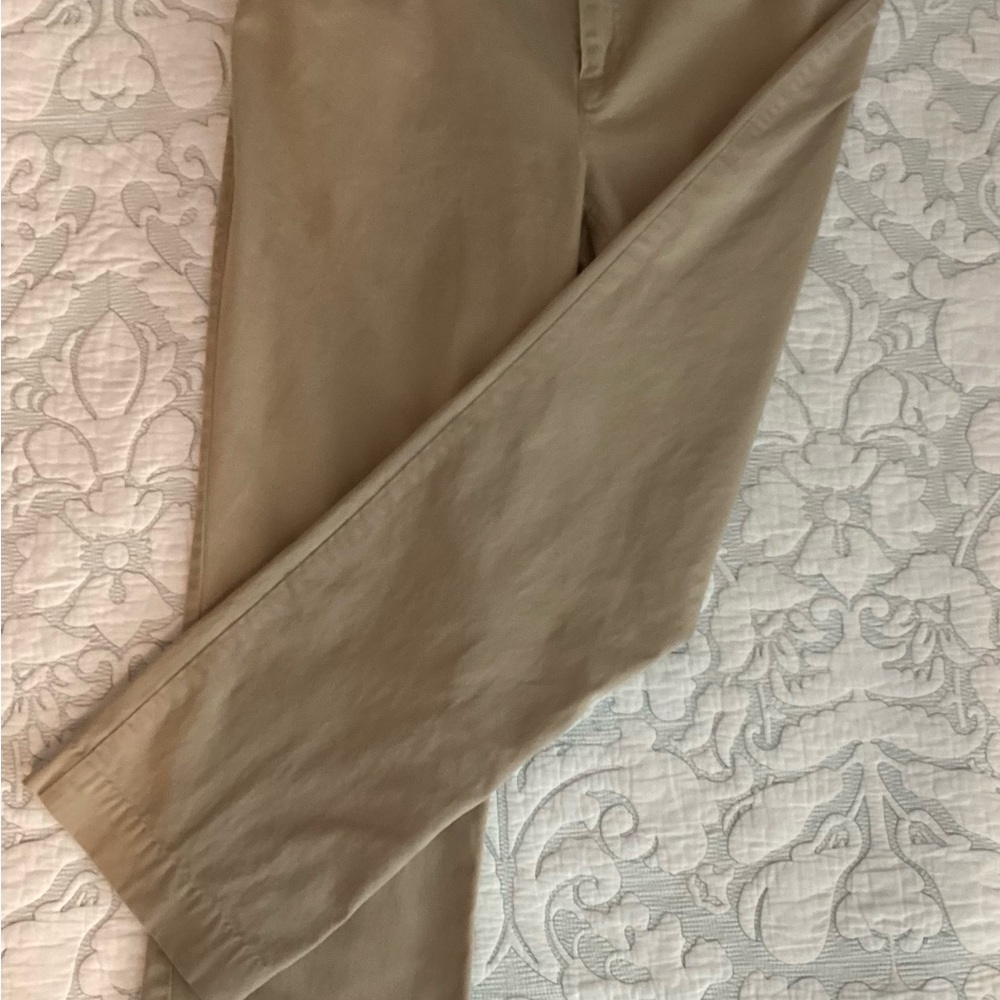 Jones New York Sport Khakis sz 10